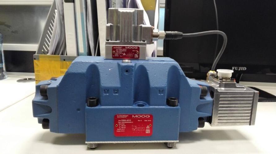 Dynisco Hydraulics Corrosion-Resistant C