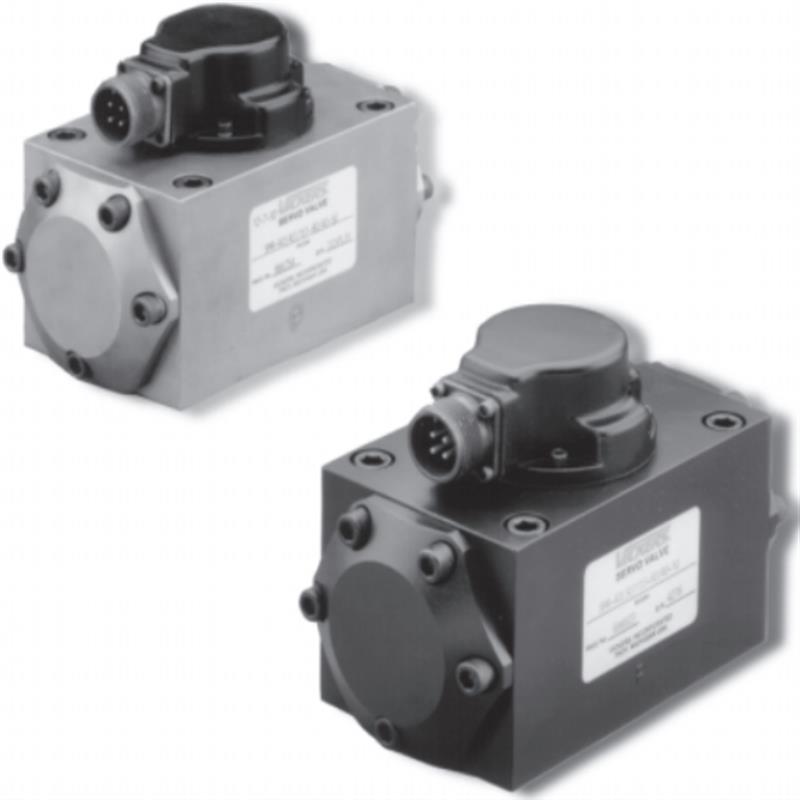 YUKEN small injection molding machine de