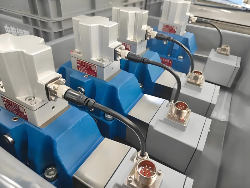 Hydraulic Flow Control Servo Valves: Mec